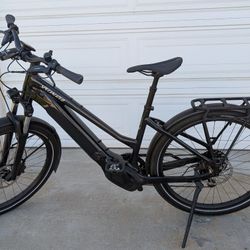 Specialized Turbo Vado 4