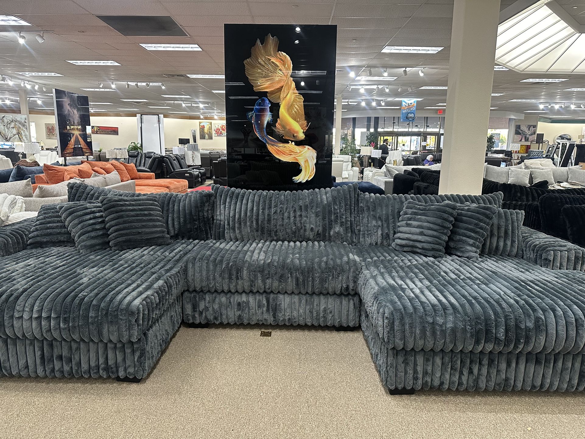 SECTIONALS BEDROOMS LOUNGE CHAIR SOFA 699.99