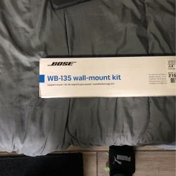Wall Mount Kit Wb-135