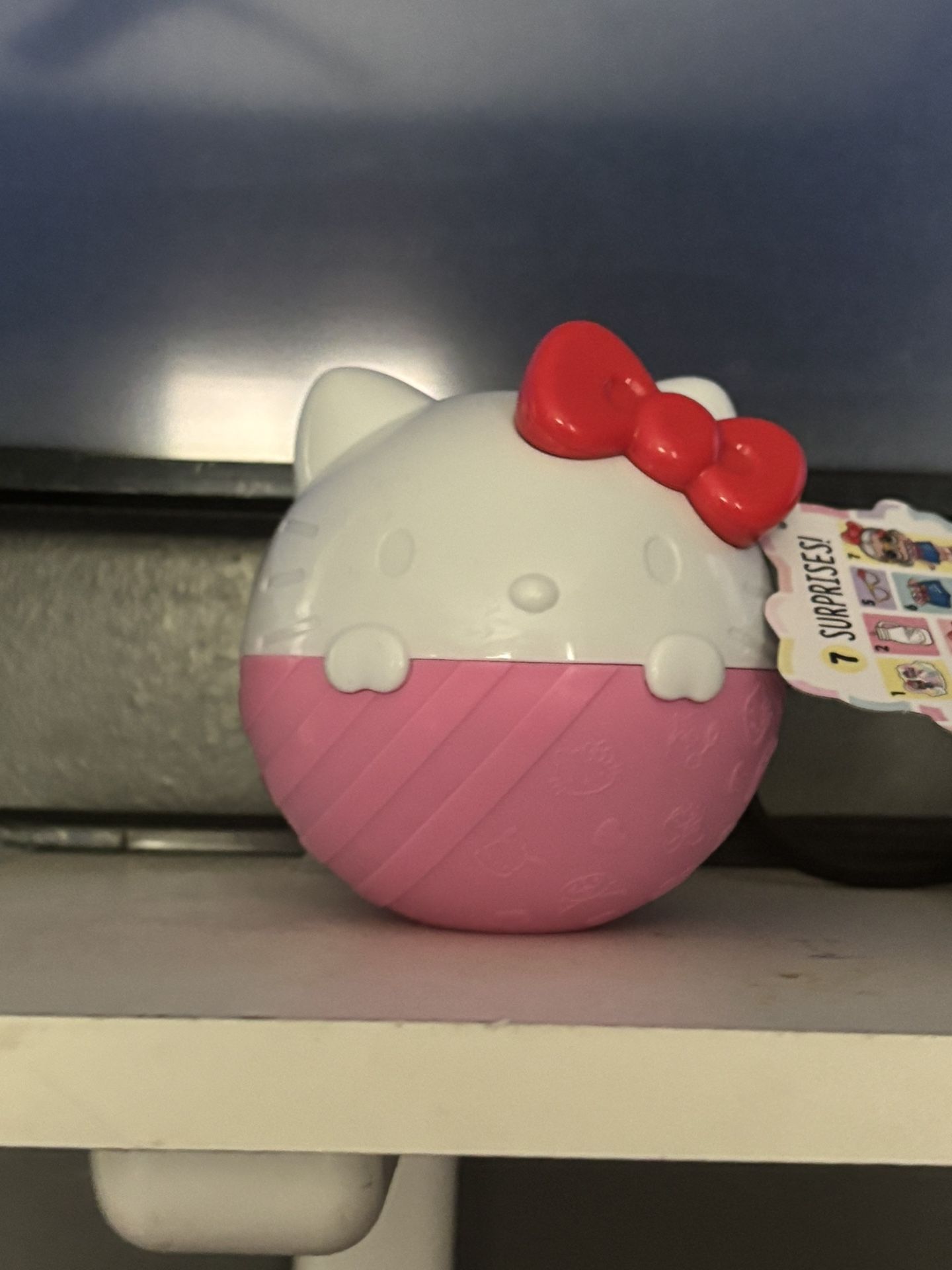 LOL HELLO KITTY SURPRISE