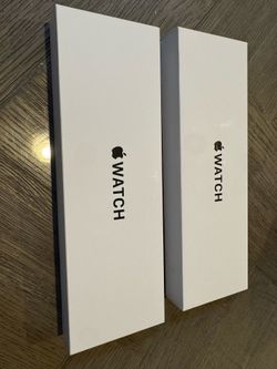 Brand new in a box Apple Watch SE 3