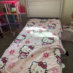 Twin bed in great condition
