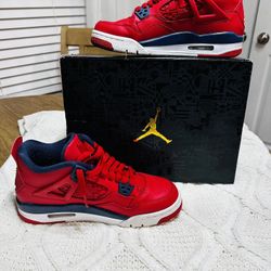 Sneaker- 👟 Air Jordan 4 Retro 