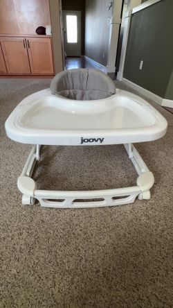 Joovy spoon baby walker