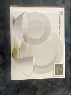 Dinnerware Set