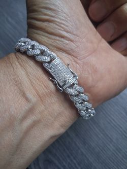 Esclava miami cuban link w/ CU zirconia 8" 9.5mm
