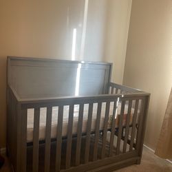 Baby Crib - Toddler Crib 