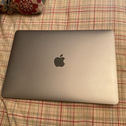 Makbook 2020