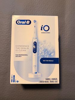 NEW White Oral-B iO Series 9 Electric Toothbrush w/ Charger, 2 Heads, & Travel Case