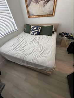 King DreamCloud Mattress + Upholstered Bed Frame