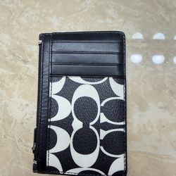Coach Zipper Cardholder