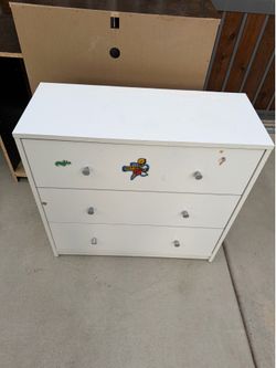 Dresser