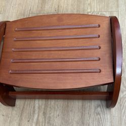 KidKraft Adjustable Wooden Stool