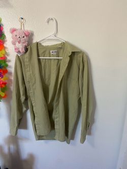 Modit matcha colored button up