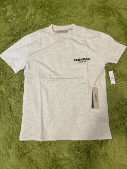 Light oatme esstential shirt