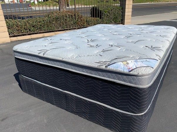 Queen Ortho Bamboo Pillow Top Mattress!!
