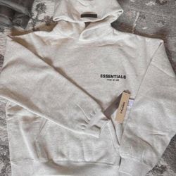 🔥 Fear of God Essentials Hoodie – Light Oatmeal – XL