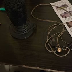 Razer Sieren Mini Mic and IEM Earbuds 