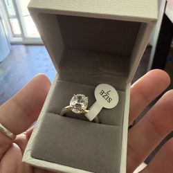 2.5 ct lab grown diamond