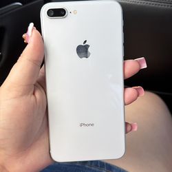 iPhone 8 Plus