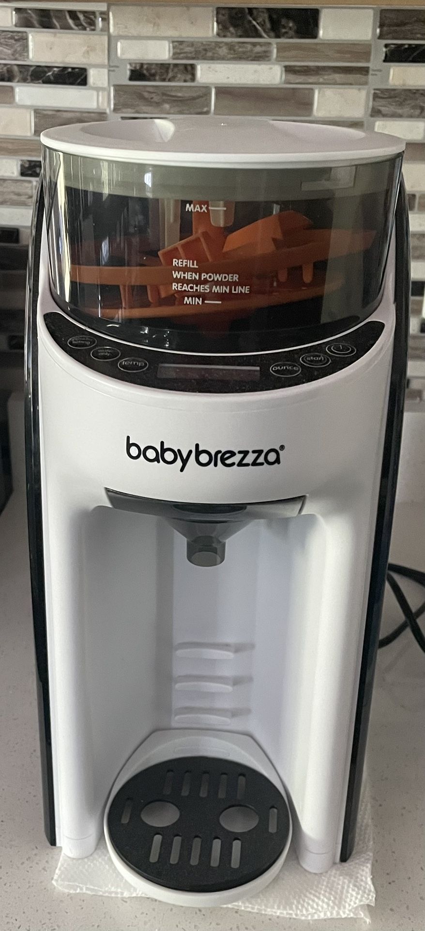 Baby Brezza New and Improved Formula Pro Advanced Formula Dispenser Machine