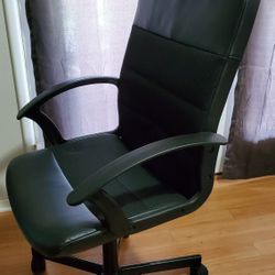 Black Office Chair