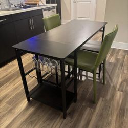 Kitchen Table Set and Chairs