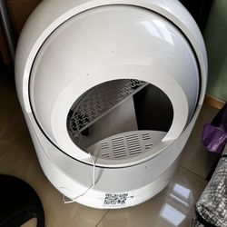 Automatic Cat Litter Box
