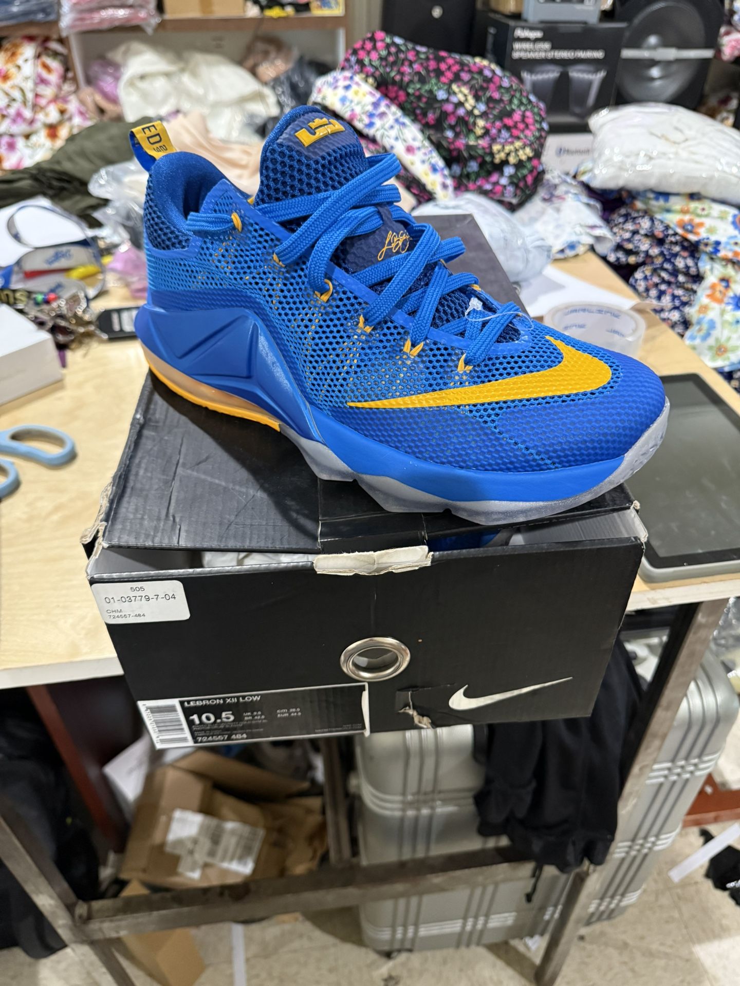 Nike LeBron 12 Low Mens Shoes 