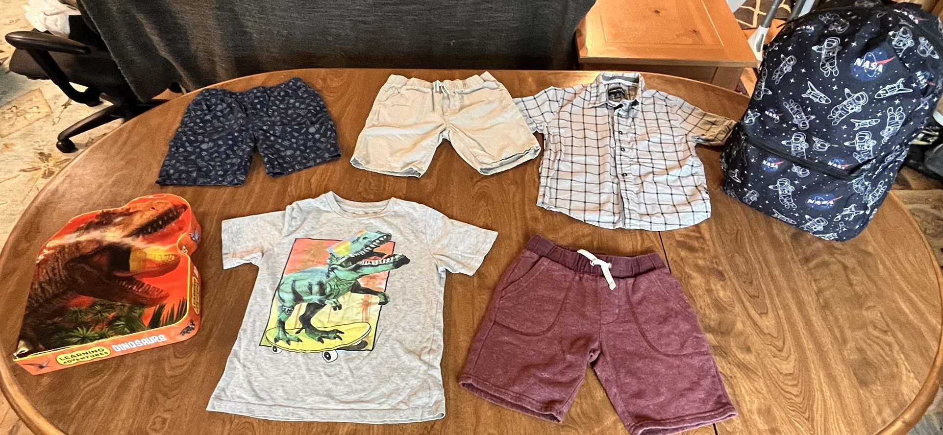 Kids Clothing Size 4/5, Dinosaur 3D & NASA Backpack Set