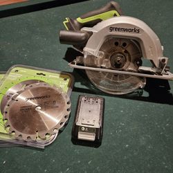Brand New 24 Volt Circular Saw Battery N Charger Included