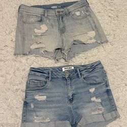 Lot of women's shorts