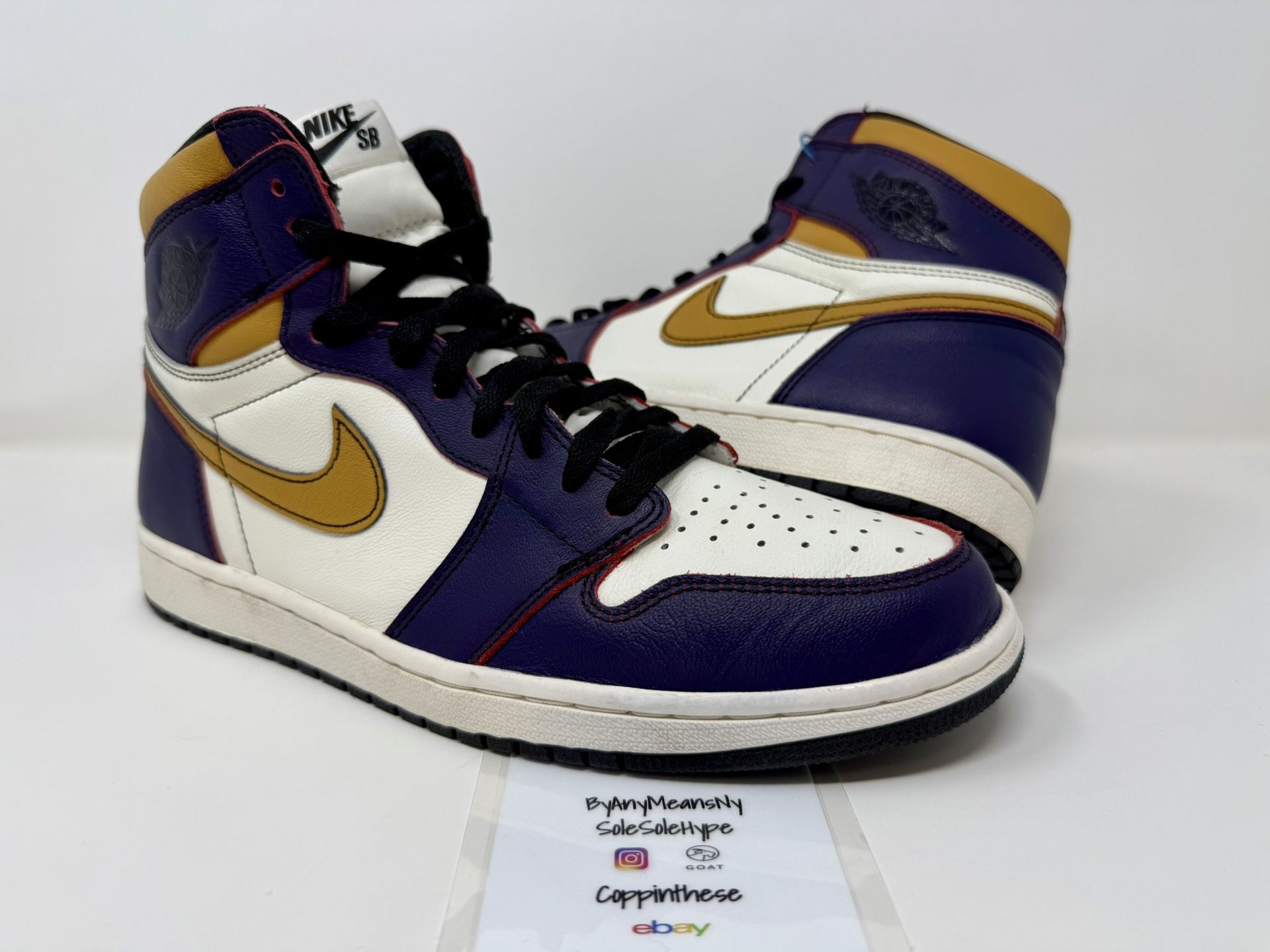 USED 2019 NIKE AIR JORDAN RETRO 1 LA TO CHICAGO SIZE 11