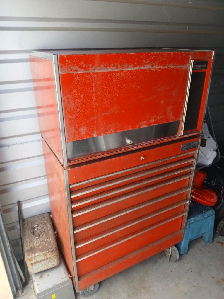 Vintage Snap On Tool Box With Snap On Toos And Other Brands