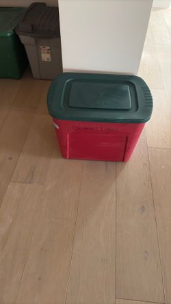 Holiday storage tot green and Red