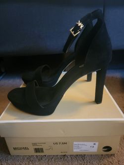 Brand new Michael kors Margot Platform heels