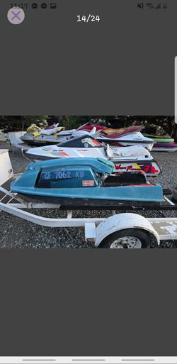 Skis an trailers