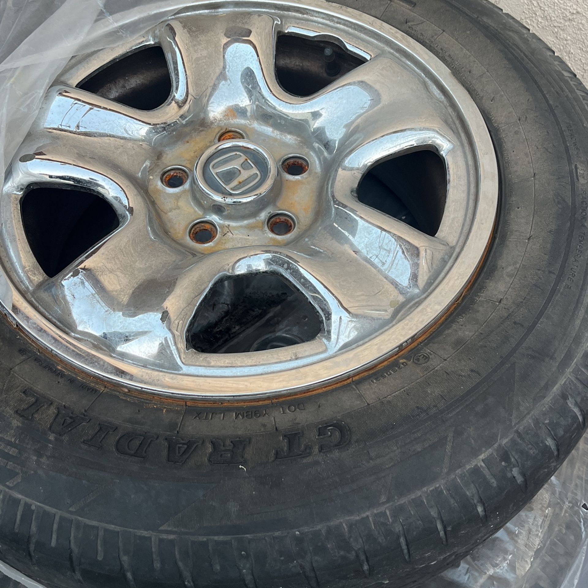 4 Rines Con Llantas Honda