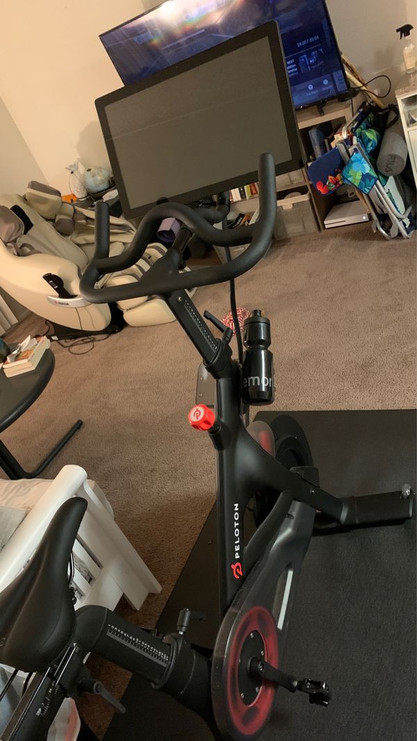 Cycle, Peloton, Generation 2 for Sale in Bellevue, WA