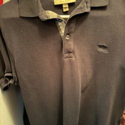 Burberry Polo’s Size (S)
