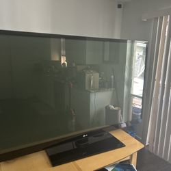 60 Large Tv