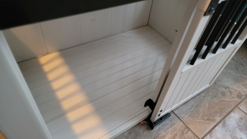 Medium Size Dog Cage for Sale in Philadelphia, PA OfferUp