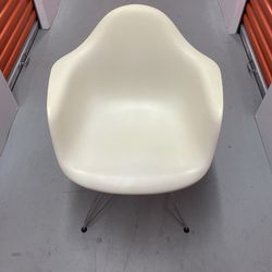 Charles and Ray Eames Plastic Chair