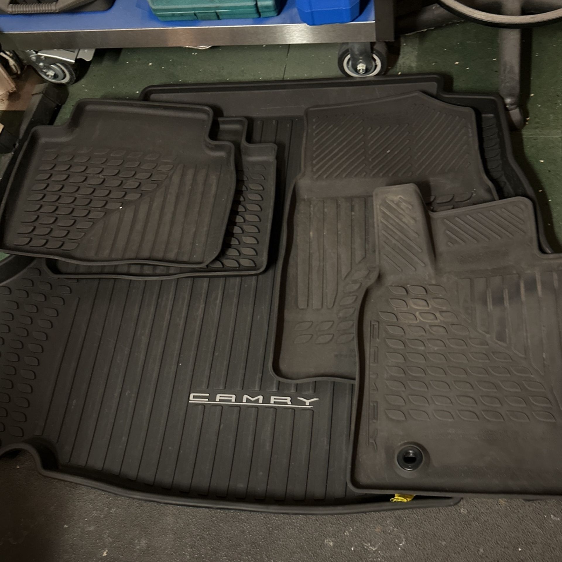 OEM 2021-2024Toyota Camry Carpet And Trunk Liners