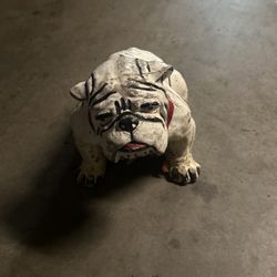 Bulldogs Statue