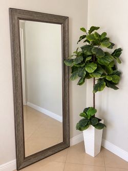 Large Full-Length Rustic Wood Mirror & Artificial Fiddle Leaf Tree – Modern Home Decor