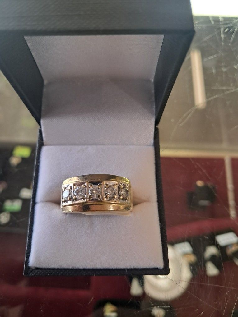 10k Mens Gold Band