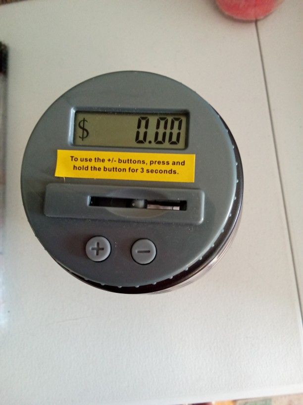 💰New...Sharper Image Coin Collector with Digital Counter 💵..$5!