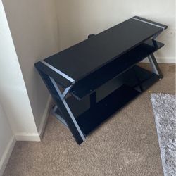 Entertaining Table For Flat Screen 