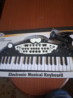 Electronic musical keyboards